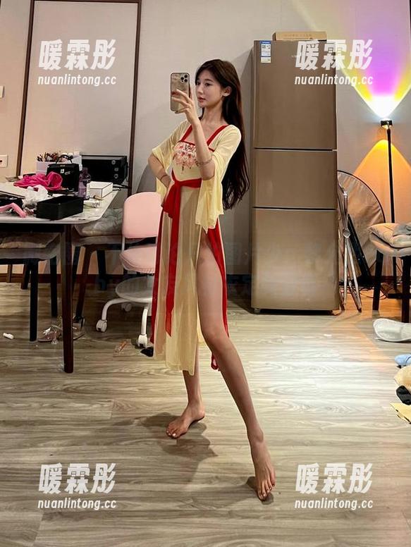 微密圈 - 不怕讨论只怕图片少：黎允熙baby的女友风衬衣定制分享
